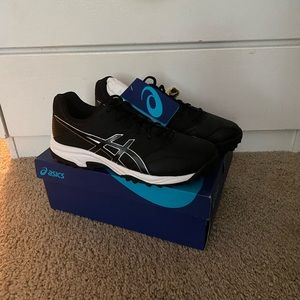 brand new asics sneakers